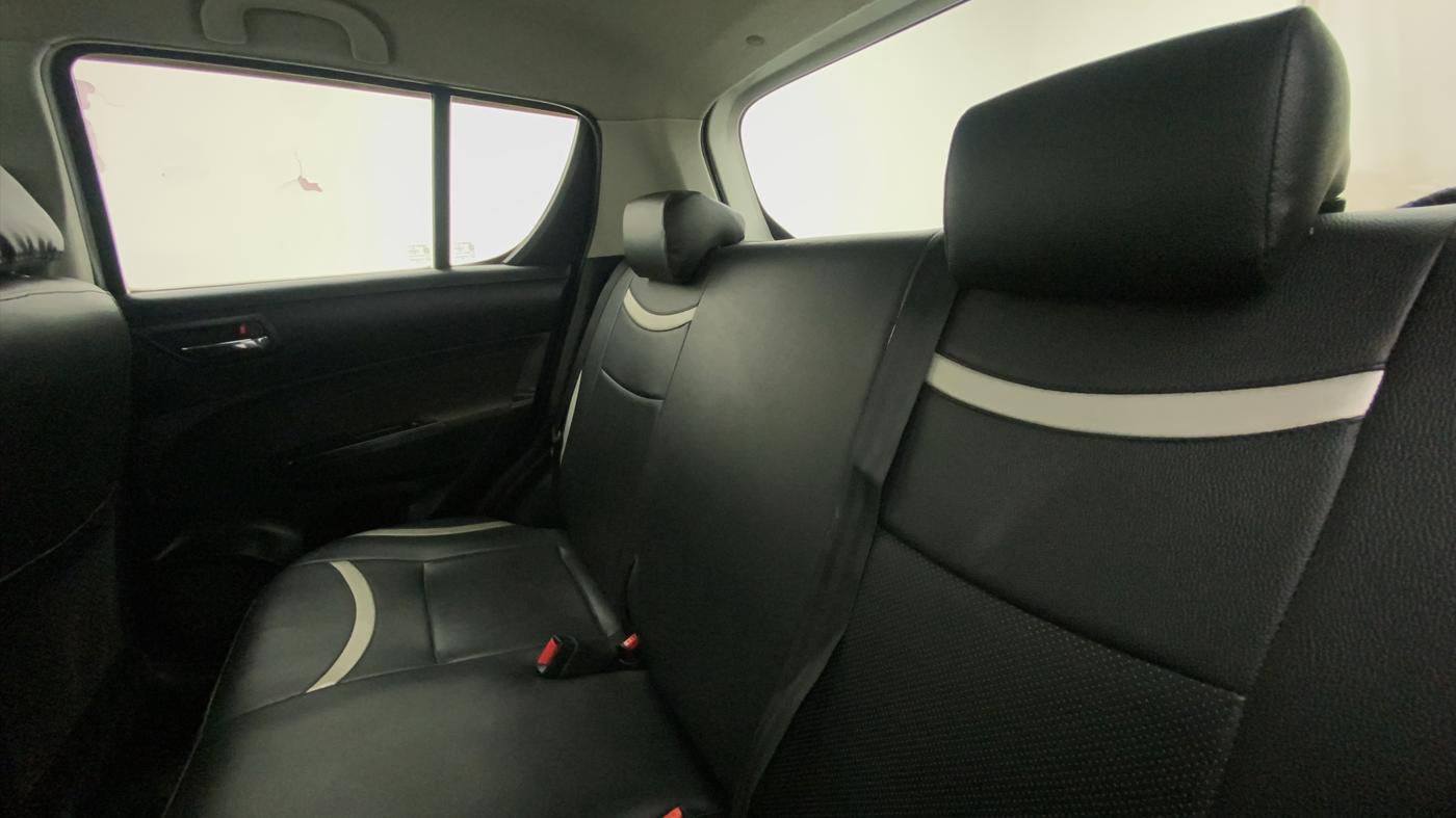 2014 Maruti Swift VXI, Petrol, Manual, 27,069 km, Right Side Rear Door Cabin