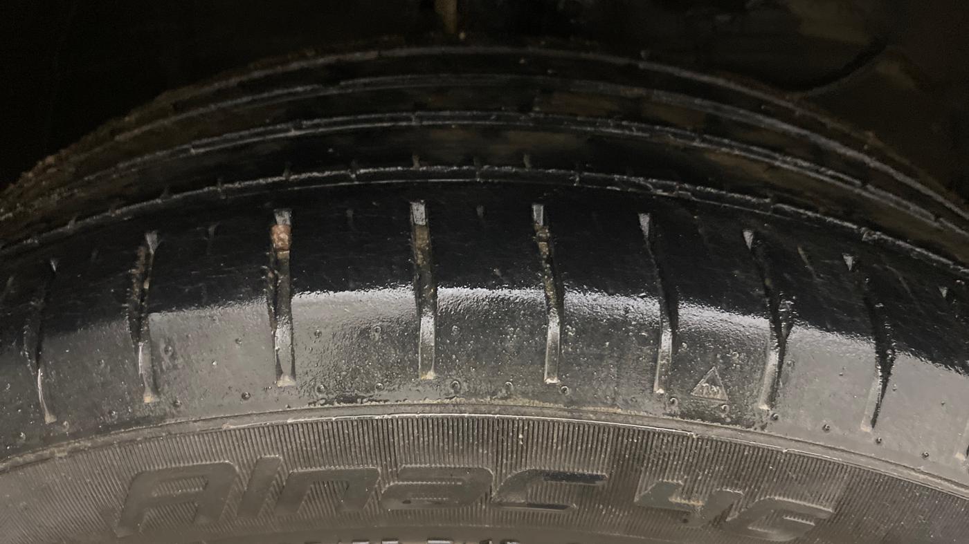 2021 Maruti Baleno ZETA PETROL 1.2, Petrol, Manual, 61,273 km, Right Front Tyre Tread