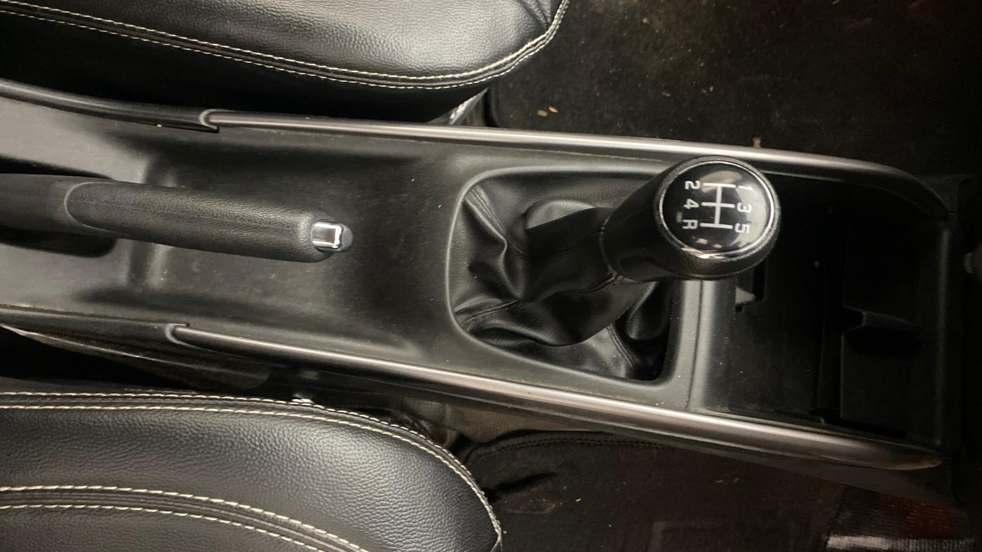 2021 Maruti Baleno ZETA PETROL 1.2, Petrol, Manual, 61,273 km, Gear Lever