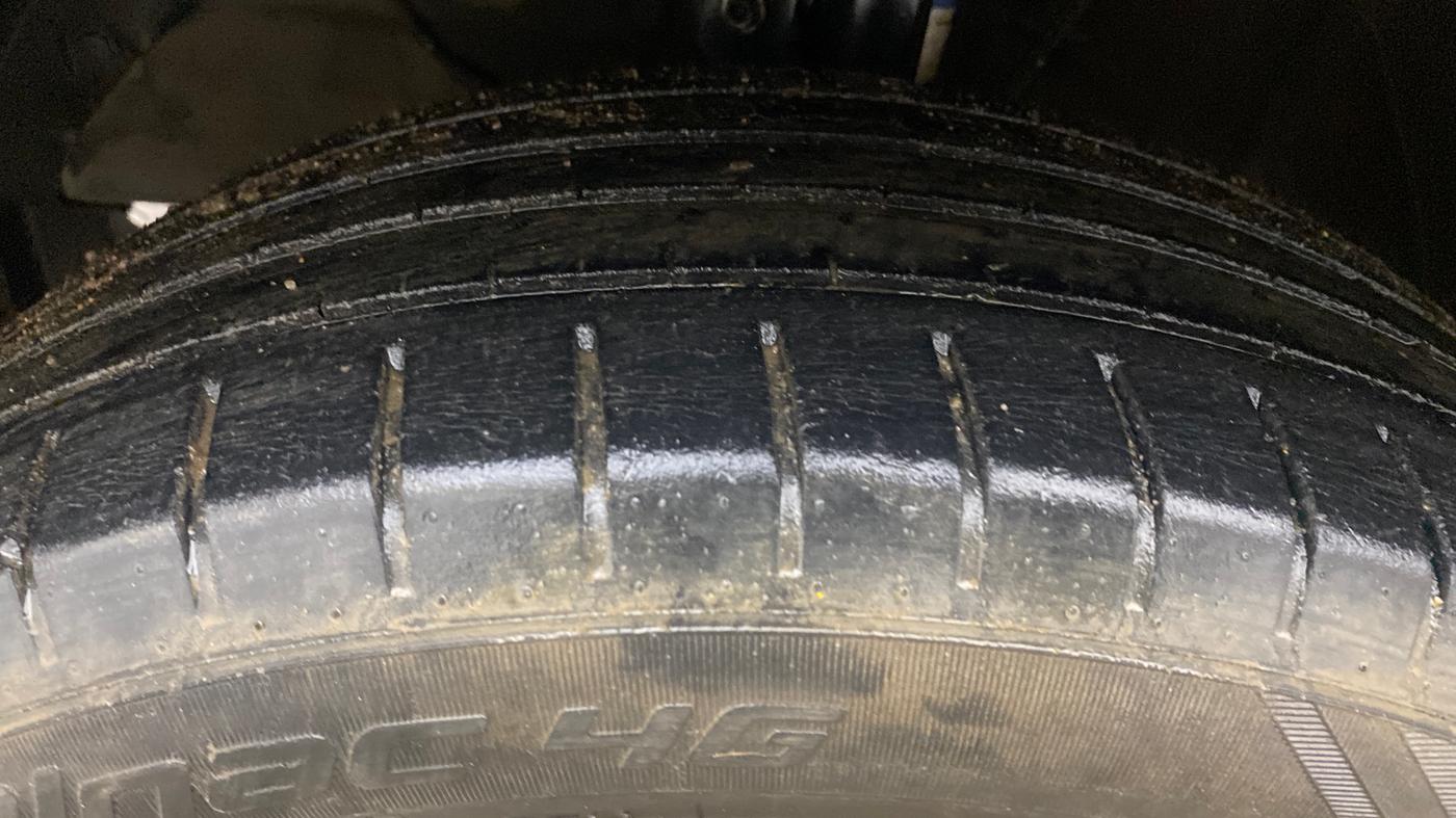 2021 Maruti Baleno ZETA PETROL 1.2, Petrol, Manual, 61,273 km, Left Front Tyre Tread