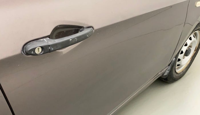 2018 Tata Tiago XE PETROL, Petrol, Manual, 47,846 km, Driver-side door - Slightly dented