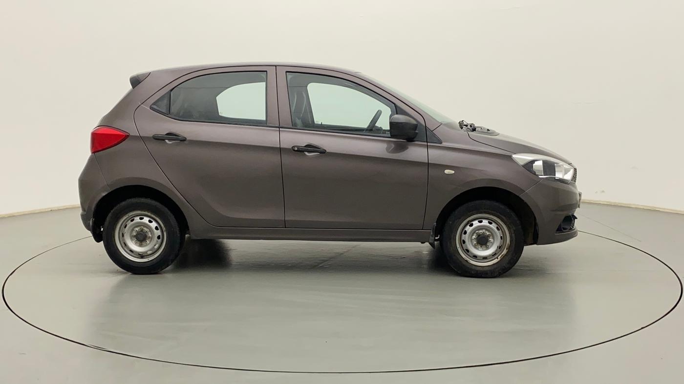 2018 Tata Tiago XE PETROL, Petrol, Manual, 47,846 km, Right Side View
