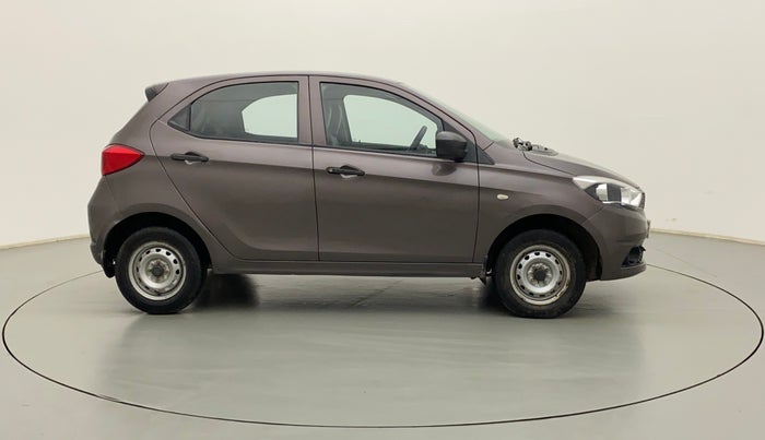 2018 Tata Tiago XE PETROL, Petrol, Manual, 47,846 km, Right Side View