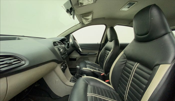 2018 Tata Tiago XE PETROL, Petrol, Manual, 47,846 km, Right Side Front Door Cabin