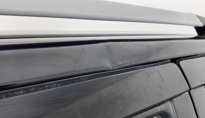 2010 Maruti Wagon R 1.0 LXI, Petrol, Manual, 32,075 km, Right B pillar - Slightly dented