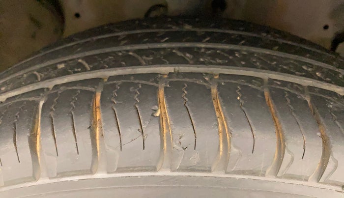 2018 Honda CRV 2.4 AWD AT, Petrol, Automatic, 35,146 km, Right Front Tyre Tread