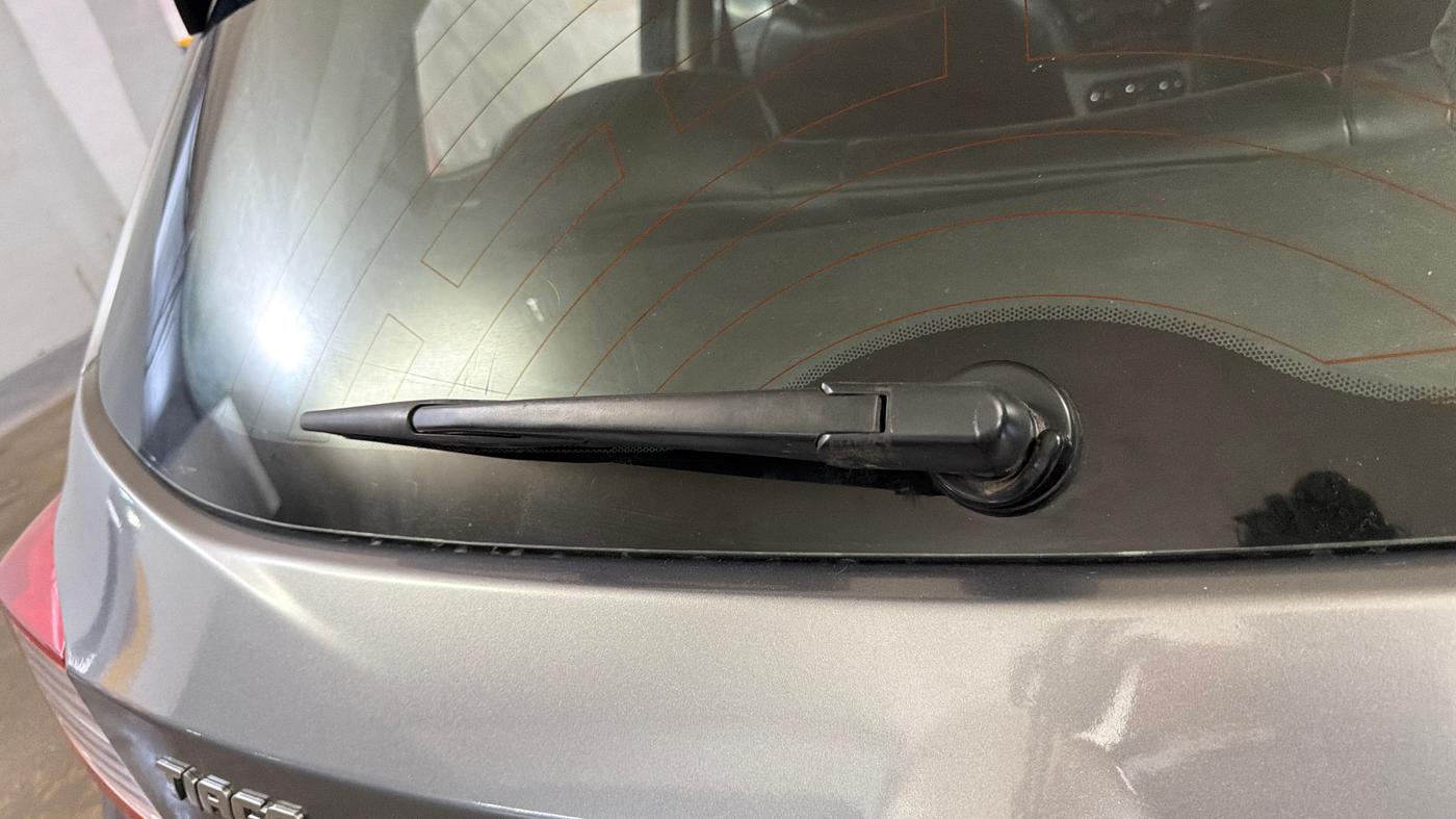 2019 Tata Tiago XZA PETROL, Petrol, Automatic, 1,01,628 km, Rear Wiper