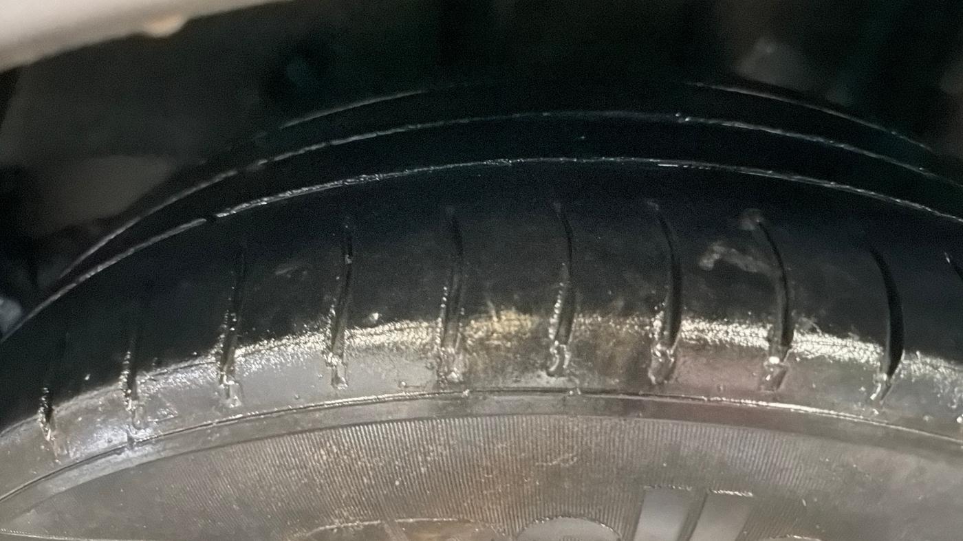 2019 Tata Tiago XZA PETROL, Petrol, Automatic, 1,01,628 km, Left Rear Tyre Tread