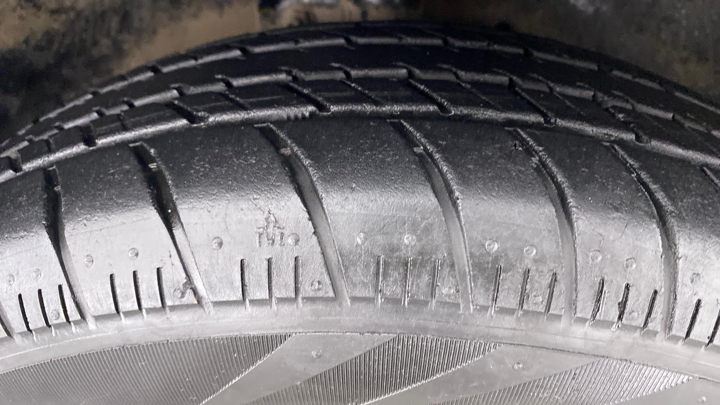 2018 Maruti Celerio ZXI OPT, Petrol, Manual, 17,827 km, Right Front Tyre Tread