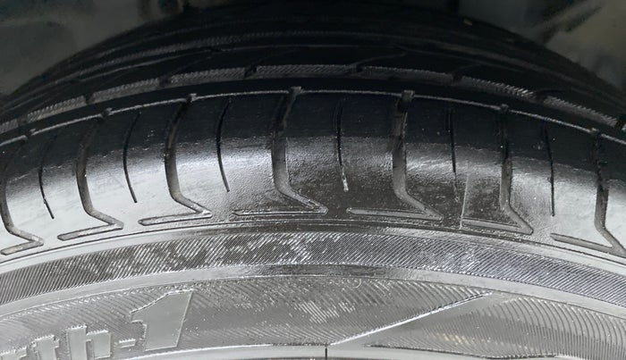 2019 Ford Ecosport 1.5TITANIUM TDCI, Diesel, Manual, 97,424 km, Right Front Tyre Tread