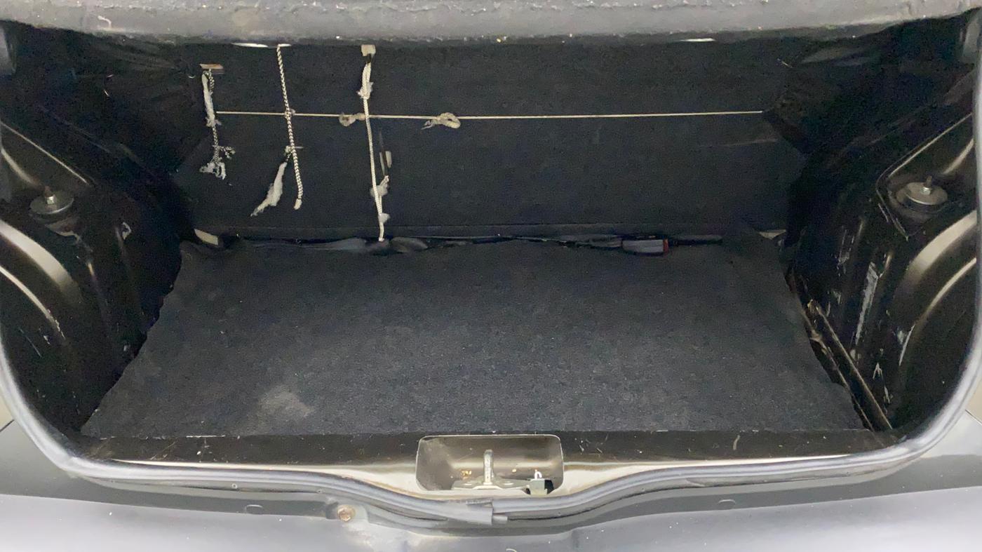 2018 Renault Kwid RXL, Petrol, Manual, 49,390 km, Boot Inside