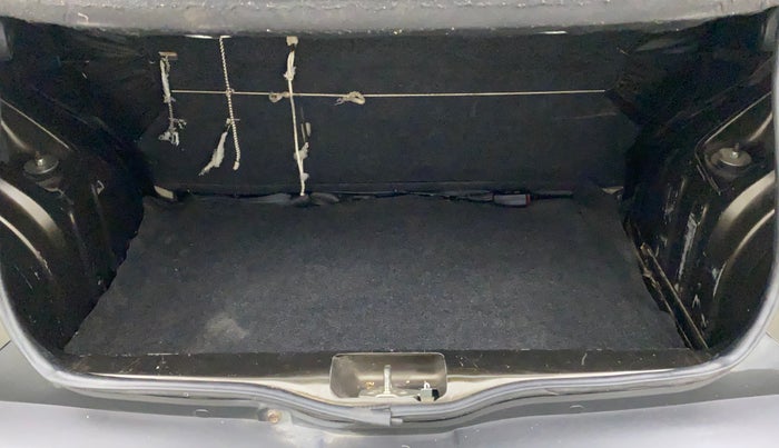 2018 Renault Kwid RXL, Petrol, Manual, 49,390 km, Boot Inside