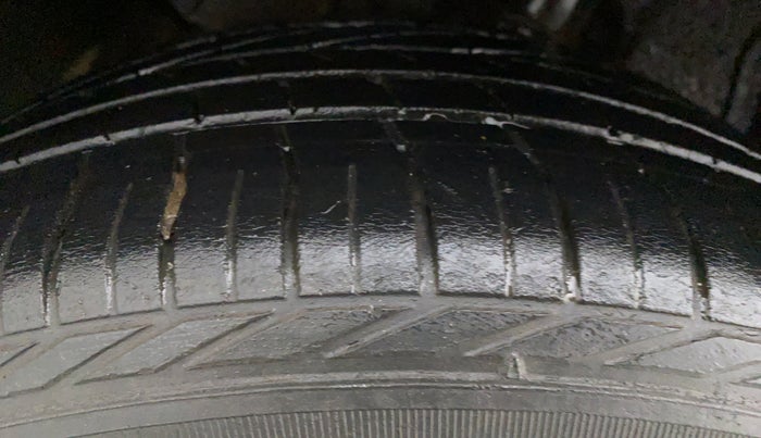 2018 Tata NEXON XZA+ 1.5, Diesel, Automatic, 58,312 km, Right Rear Tyre Tread
