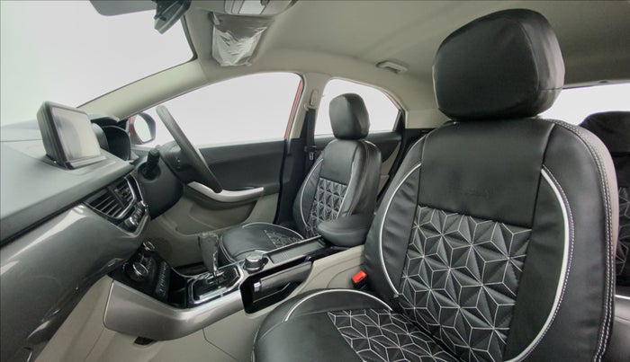2018 Tata NEXON XZA+ 1.5, Diesel, Automatic, 58,312 km, Right Side Front Door Cabin