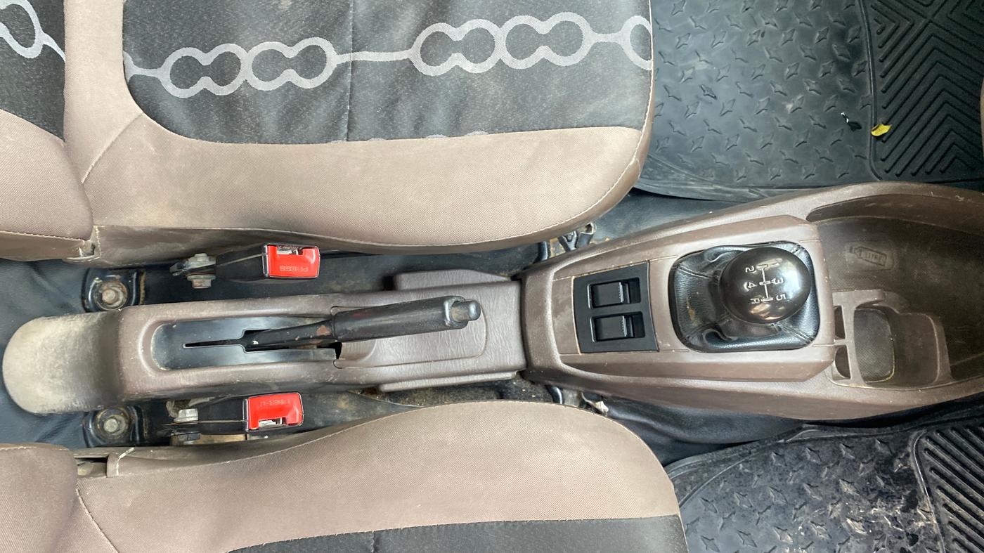2013 Maruti Alto 800 LXI, Petrol, Manual, 96,911 km, Gear Lever