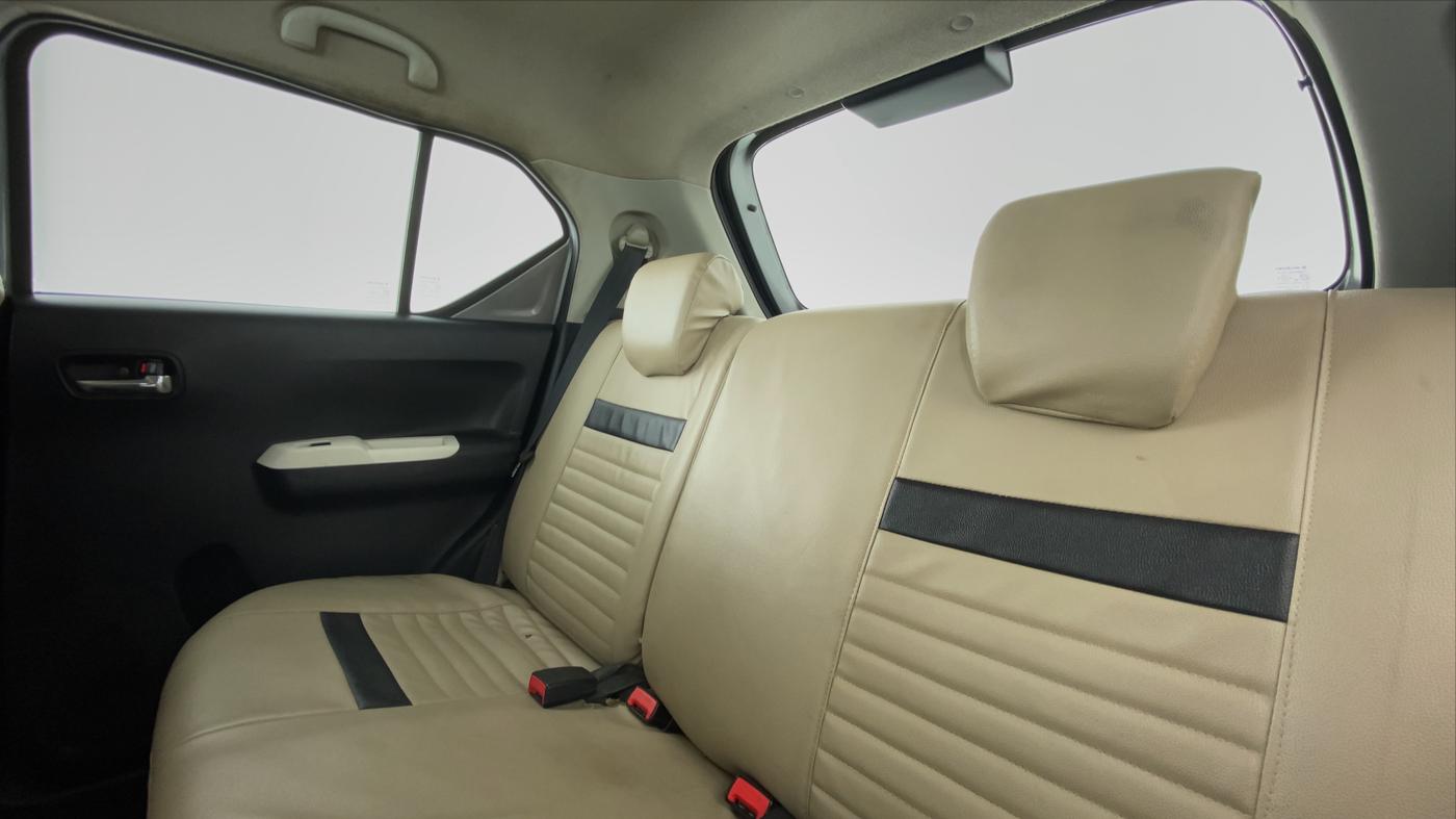 2018 Maruti IGNIS DELTA 1.2 K12, Petrol, Manual, 34,490 km, Right Side Rear Door Cabin