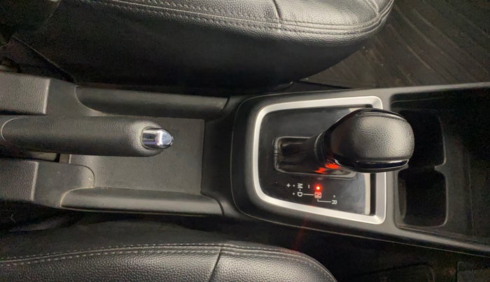2019 Maruti Swift VXI AMT, Petrol, Automatic, 38,694 km, Gear Lever
