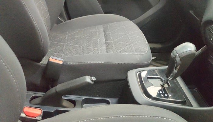 2022 Tata PUNCH ACCOMPLISHED AMT, Petrol, Automatic, 17,244 km, Gear Lever