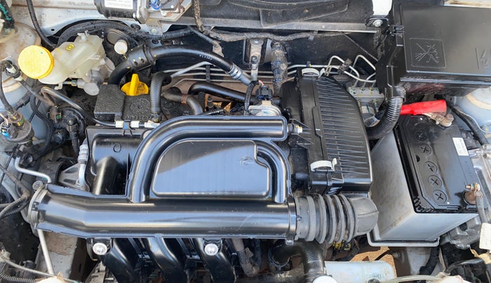 2024 Renault Kwid CLIMBER 1.0 AMT Dual Tone , Petrol, Automatic, 11,985 km, Engine View