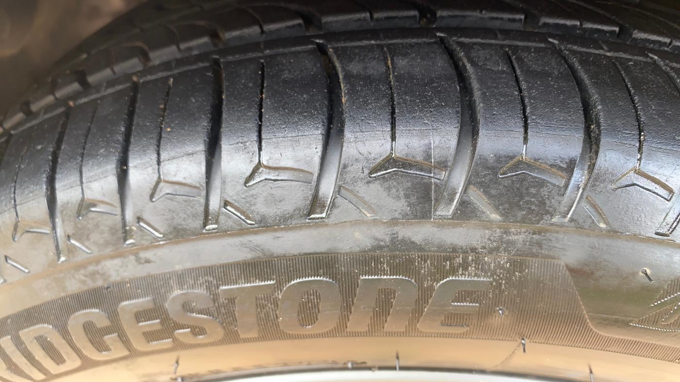2018 Ford FREESTYLE TITANIUM 1.2 PETROL, Petrol, Manual, 59,316 km, Left Front Tyre Tread
