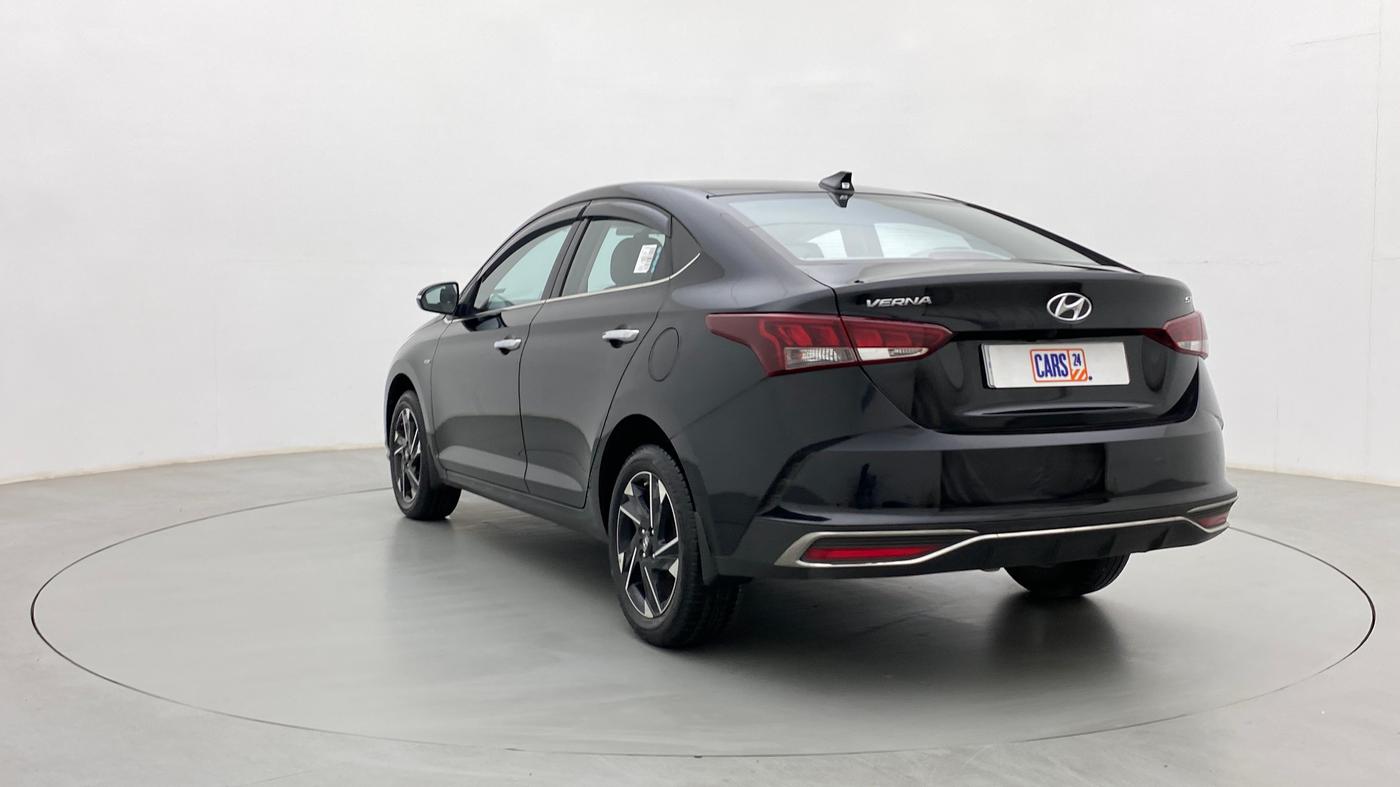 2022 Hyundai Verna SX (O) 1.5 VTVT IVT, Petrol, Automatic, 10,320 km, Left Back Diagonal