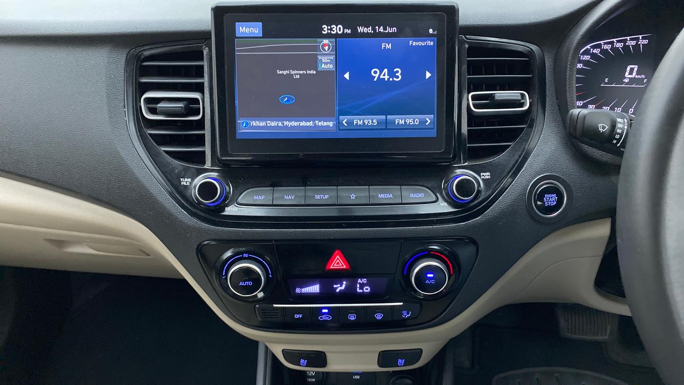 2022 Hyundai Verna SX (O) 1.5 VTVT IVT, Petrol, Automatic, 10,320 km, Air Conditioner