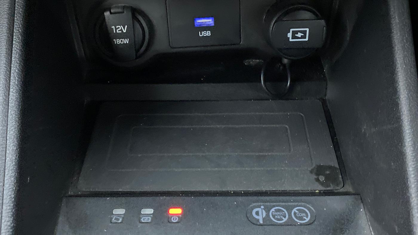 2022 Hyundai Verna SX (O) 1.5 VTVT IVT, Petrol, Automatic, 10,320 km, Wireless Charger