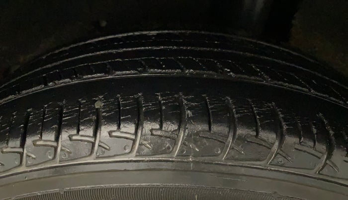 2018 Maruti Baleno DELTA PETROL 1.2, Petrol, Manual, 58,870 km, Left Rear Tyre Tread