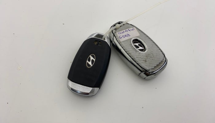 2017 Hyundai Verna 1.6 VTVT SX (O) AT, Petrol, Automatic, 71,150 km, Key Close Up