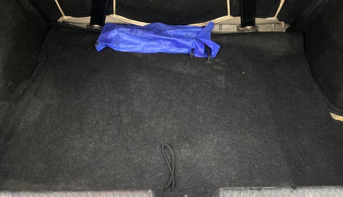 2018 Maruti Dzire VXI, Petrol, Manual, 71,226 km, Boot Inside