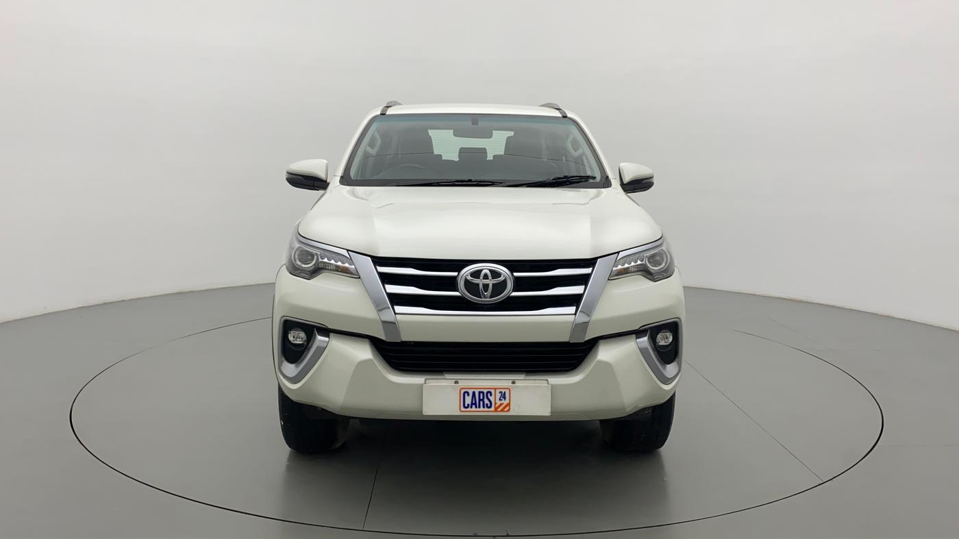 2018 Toyota Fortuner 2.8 4x2 AT, Diesel, Automatic, 86,567 km, Front