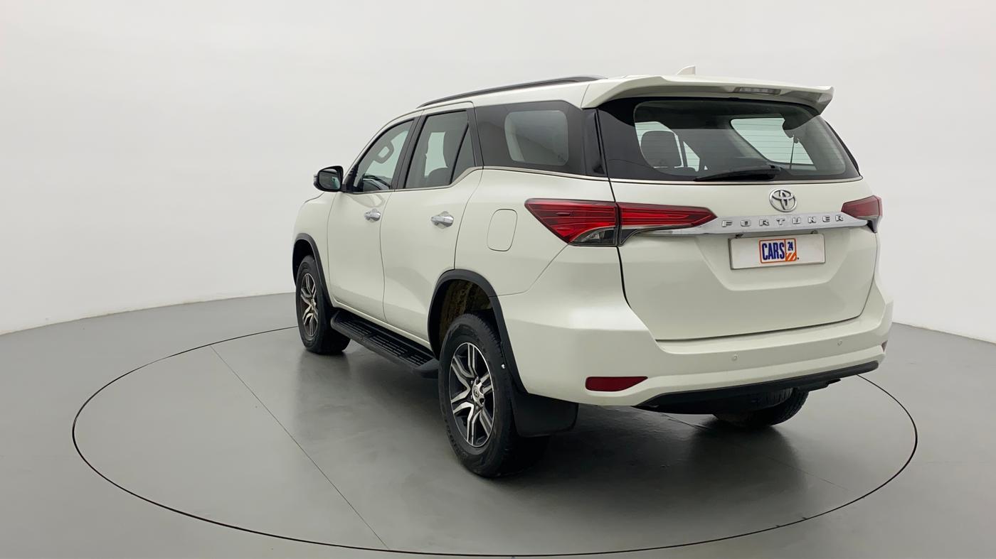 2018 Toyota Fortuner 2.8 4x2 AT, Diesel, Automatic, 86,567 km, Left Back Diagonal