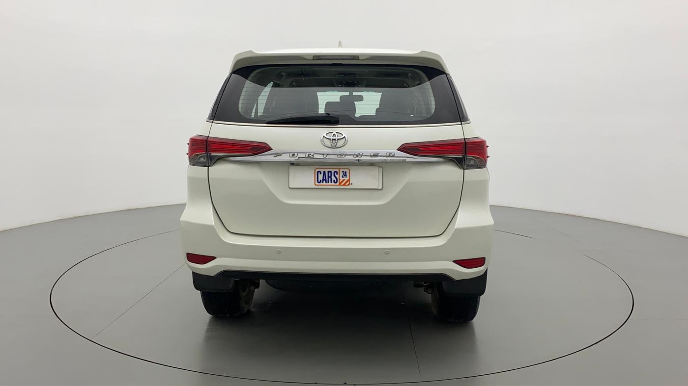 2018 Toyota Fortuner 2.8 4x2 AT, Diesel, Automatic, 86,567 km, Back/Rear