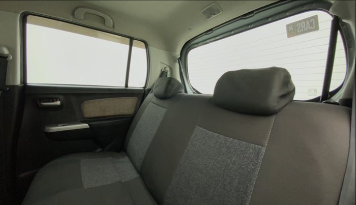 2015 Maruti Wagon R 1.0 VXI, Petrol, Manual, 67,322 km, Right Side Rear Door Cabin