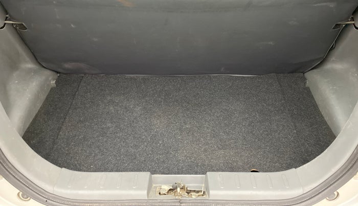 2013 Maruti Alto 800 LXI, Petrol, Manual, 60,043 km, Boot Inside