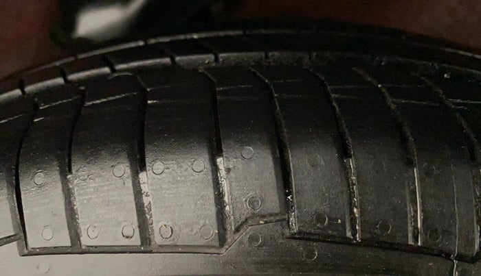 2013 Hyundai i10 SPORTZ 1.2 AT, Petrol, Automatic, 51,011 km, Left Rear Tyre Tread