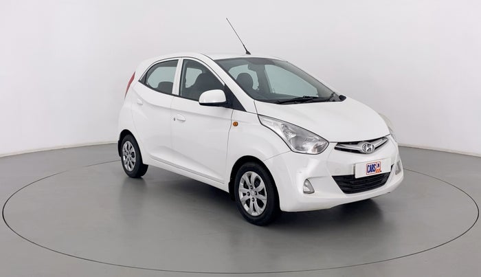 2015 Hyundai Eon SPORTZ, Petrol, Manual, 66,533 km, Right Front Diagonal