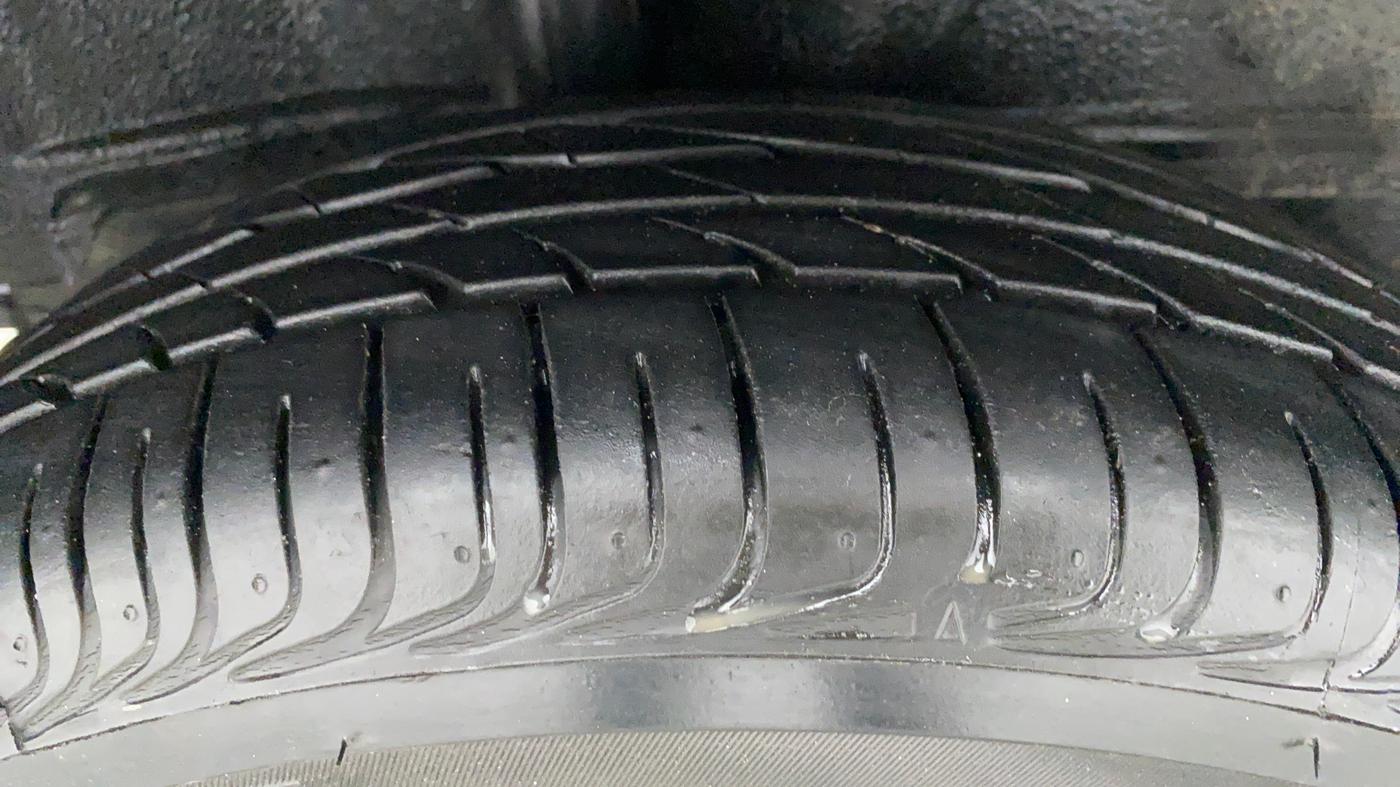 2018 Toyota YARIS VX CVT, Petrol, Automatic, 40,463 km, Right Rear Tyre Tread