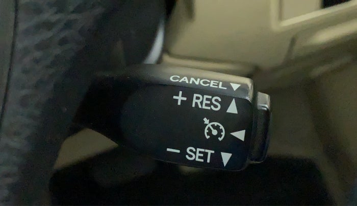 2018 Toyota YARIS VX CVT, Petrol, Automatic, 40,463 km, Adaptive Cruise Control