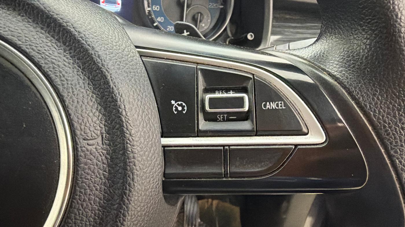 2024 Maruti XL6 ZETA AT, Petrol, Automatic, 29,939 km, Adaptive Cruise Control