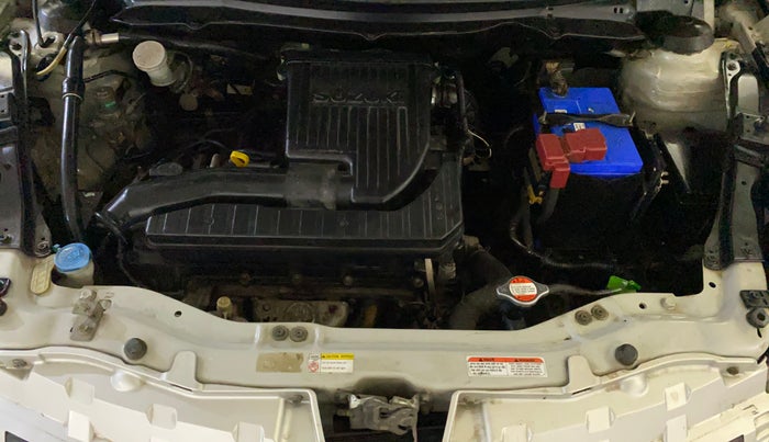 2015 Maruti Swift LXI (O), Petrol, Manual, 78,136 km, Engine View