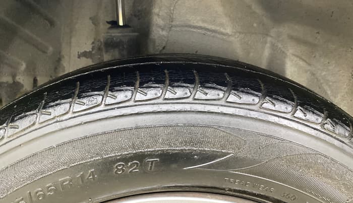2015 Honda Amaze 1.2L I-VTEC S, Petrol, Manual, 60,947 km, Right Rear Tyre Tread