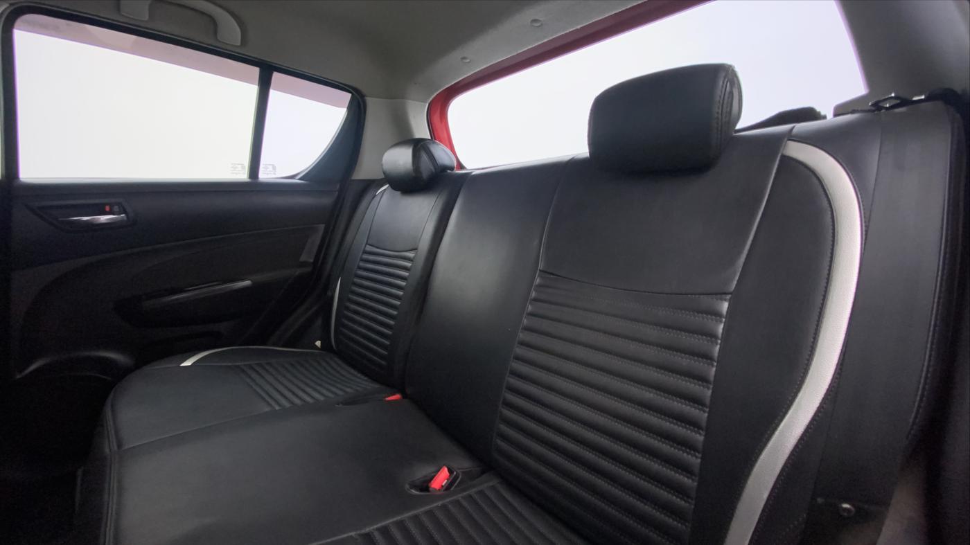 2015 Maruti Swift VXI D, Petrol, Manual, 76,261 km, Right Side Rear Door Cabin