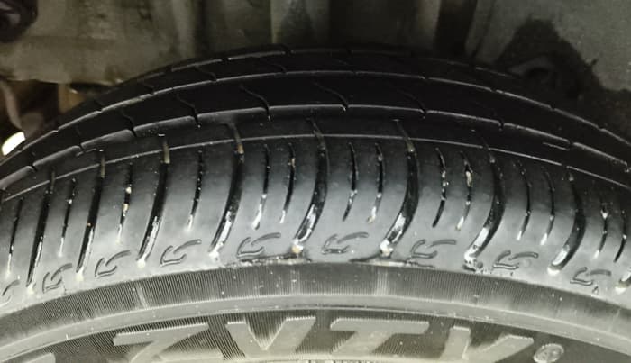 2017 Tata Tiago XZA PETROL, Petrol, Automatic, 42,068 km, Right Rear Tyre Tread