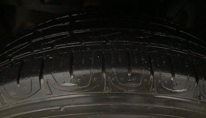 2018 Jeep Compass SPORT 1.4 PETROL, Petrol, Manual, 47,593 km, Left Front Tyre Tread