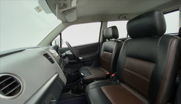 2012 Maruti Wagon R 1.0 LXI CNG, CNG, Manual, 82,713 km, Right Side Front Door Cabin