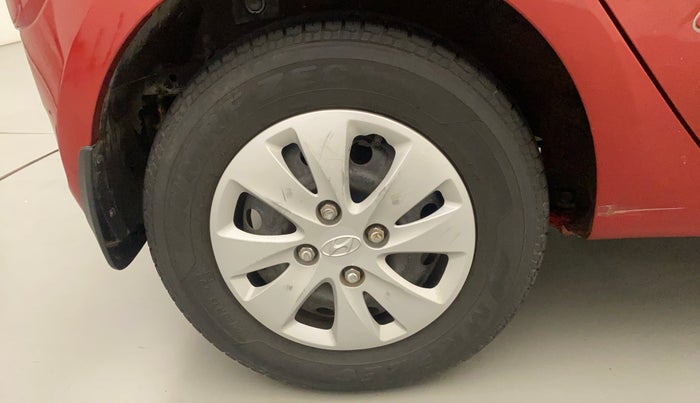 2012 Hyundai i10 SPORTZ 1.2 AT, Petrol, Automatic, 27,070 km, Right Rear Wheel