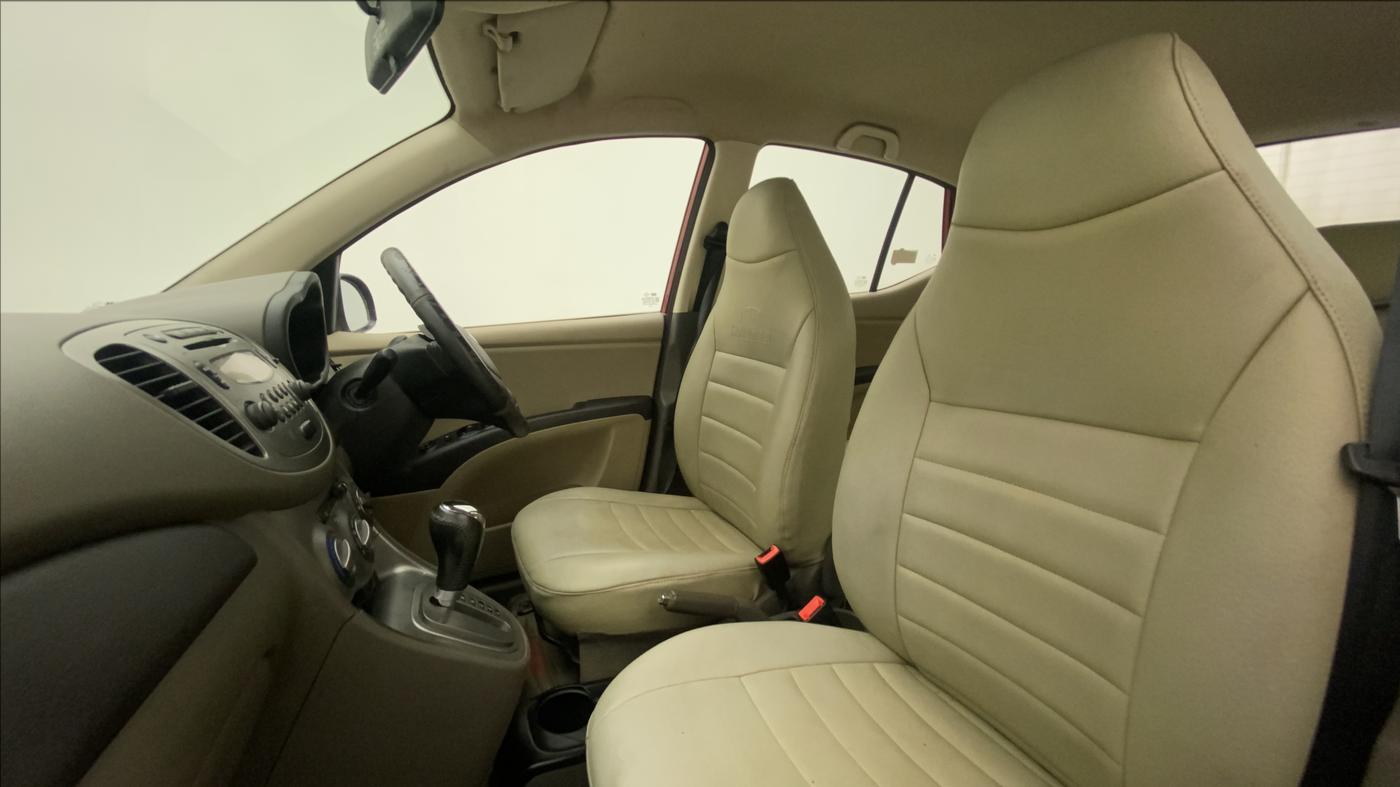 2012 Hyundai i10 SPORTZ 1.2 AT, Petrol, Automatic, 27,070 km, Right Side Front Door Cabin