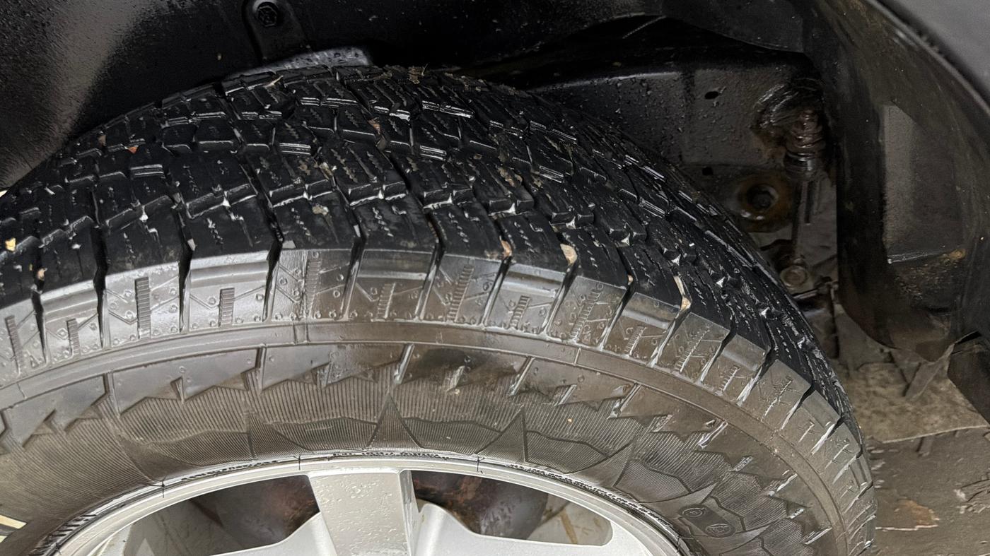 2021 Mahindra Thar LX PETROL HT 4WD AT, Petrol, Automatic, 43,216 km, Right Rear Tyre Tread