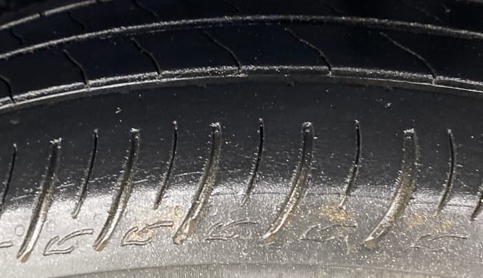 2018 Maruti Swift ZDI AMT, Diesel, Automatic, 1,09,539 km, Left Rear Tyre Tread
